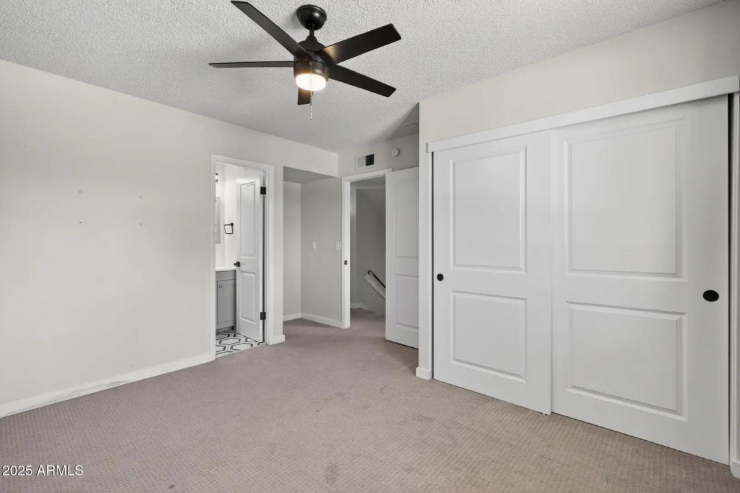 Real Estate Picture 18