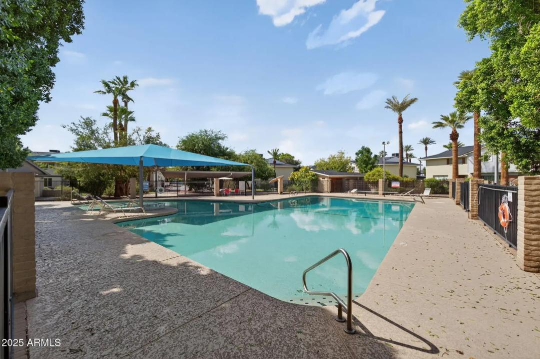 Real Estate Picture 27