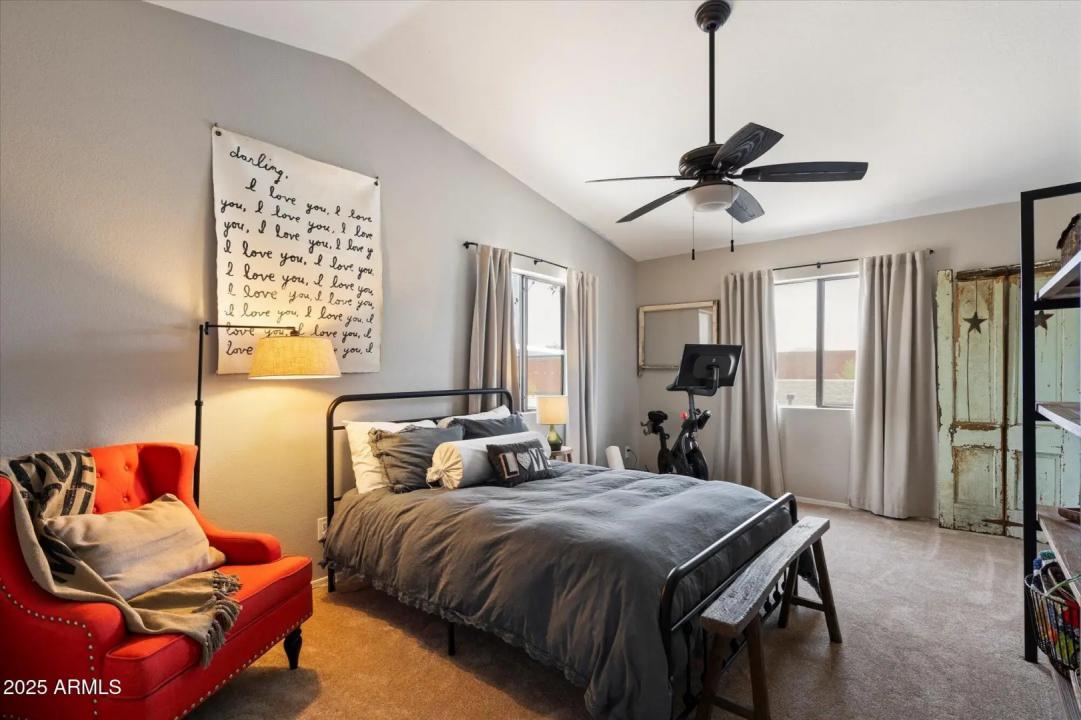 Real Estate Picture 20