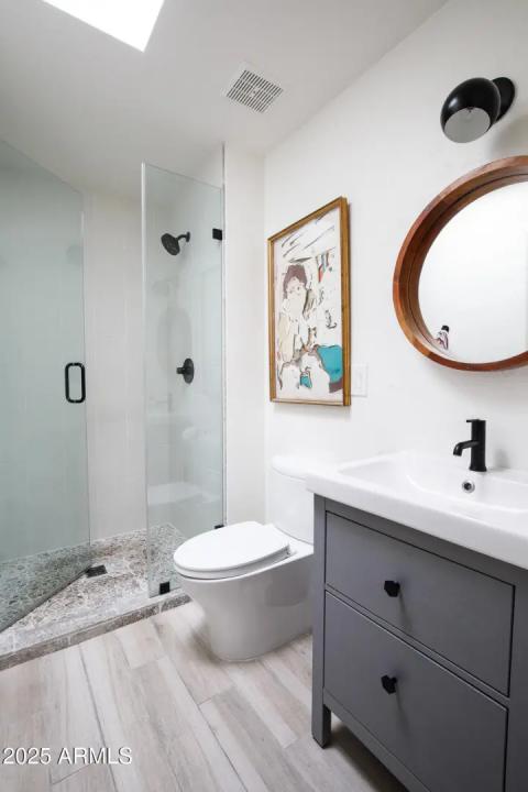 Real Estate Picture 23