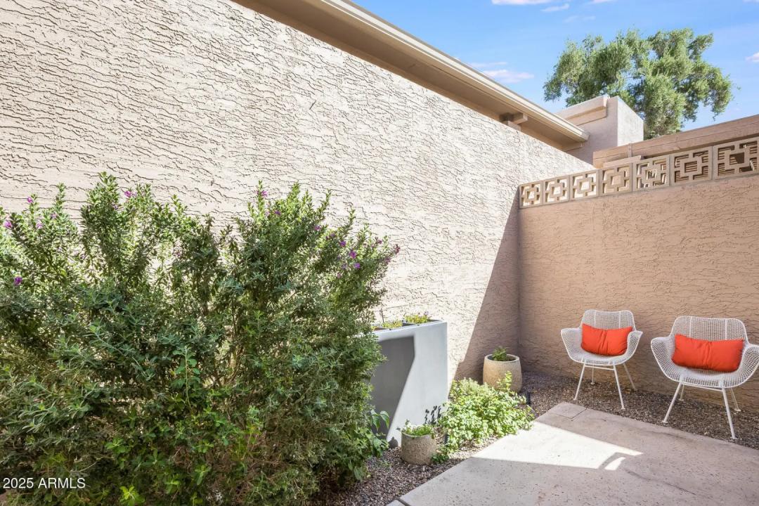 Real Estate Picture 26