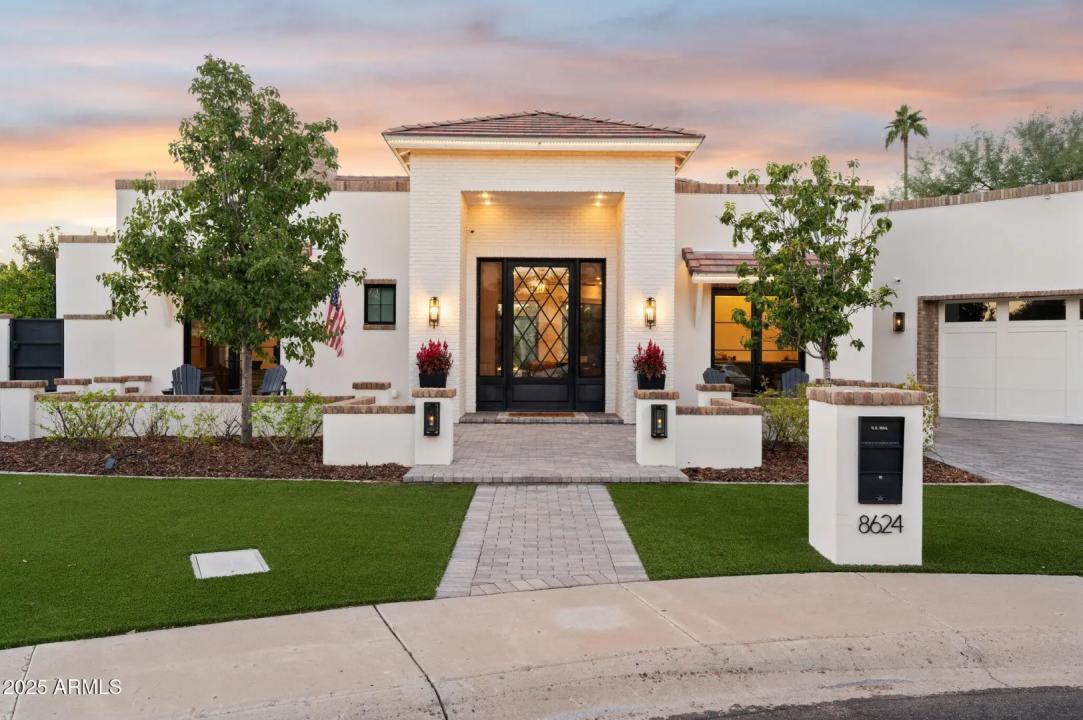Real Estate Picture 1