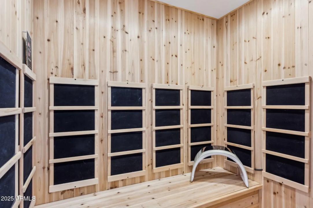 Real Estate Picture 26