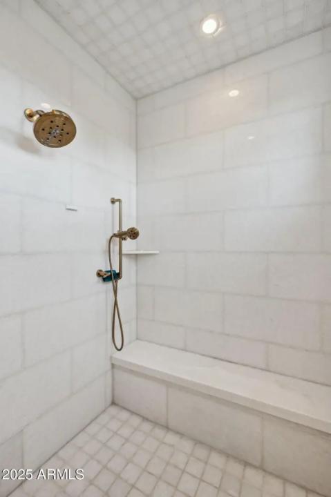 Real Estate Picture 30