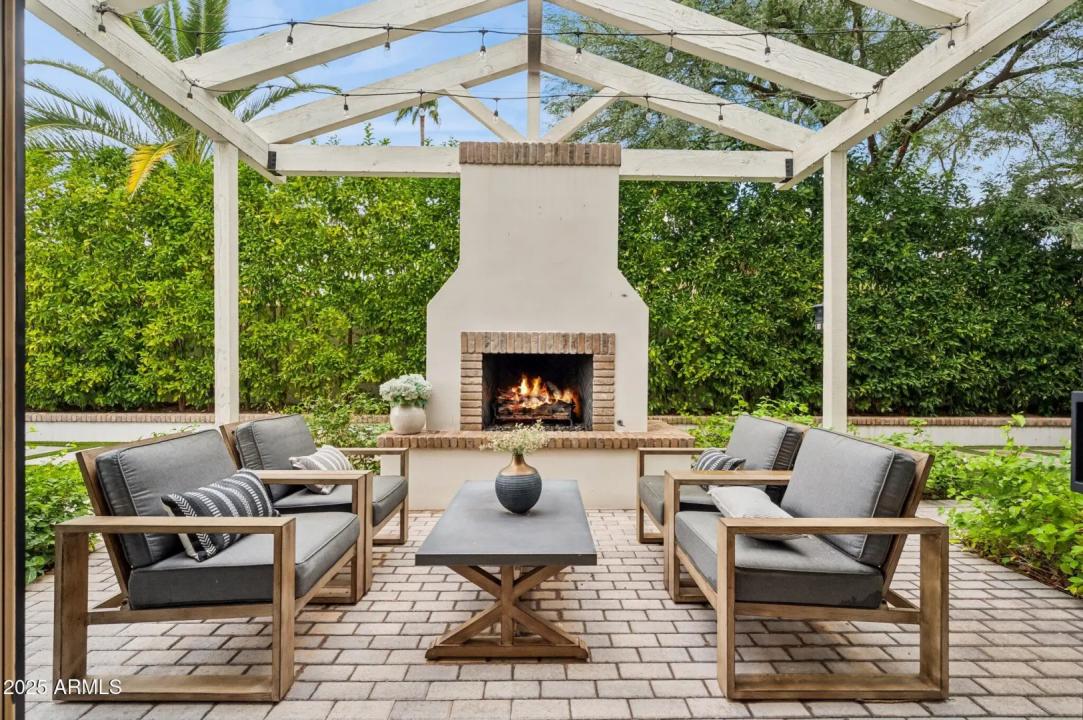 Real Estate Picture 48