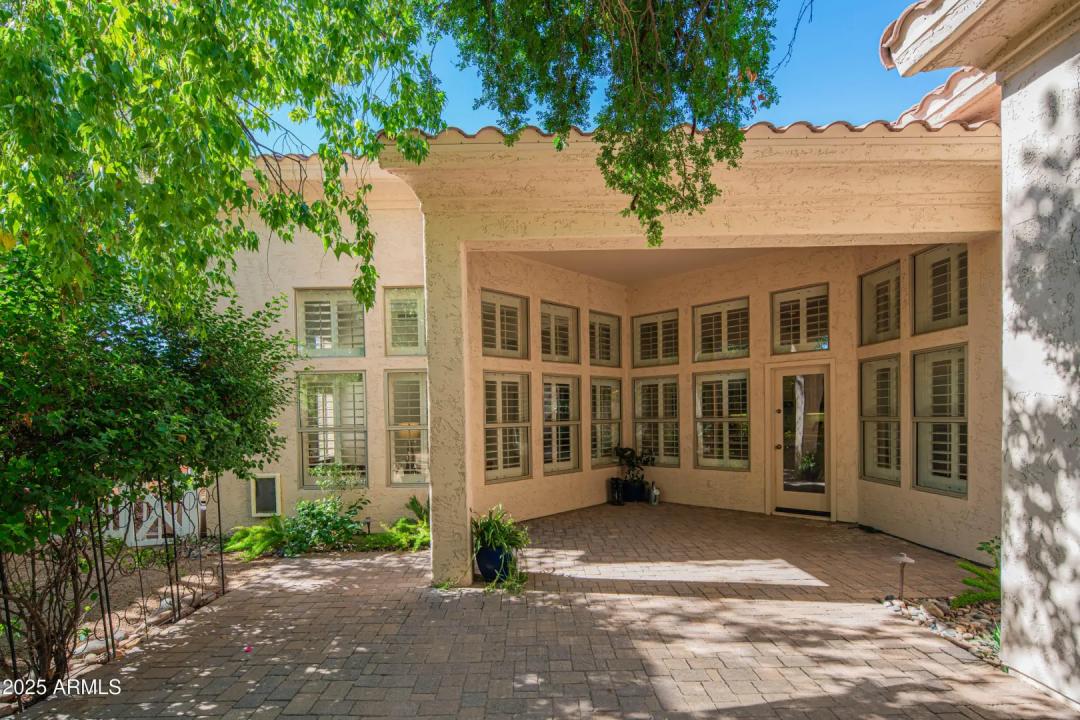 Real Estate Picture 37