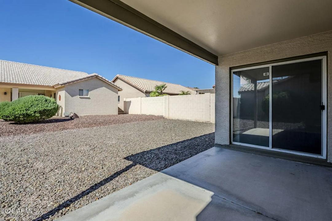 Real Estate Picture 23