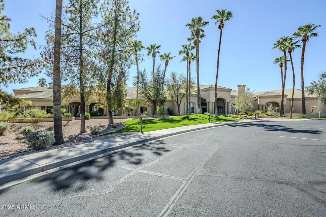 Real Estate Picture 38