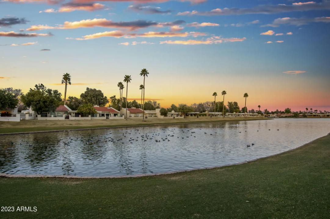Real Estate Picture 10