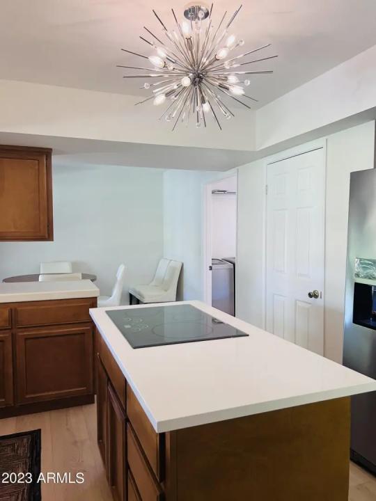Real Estate Picture 16