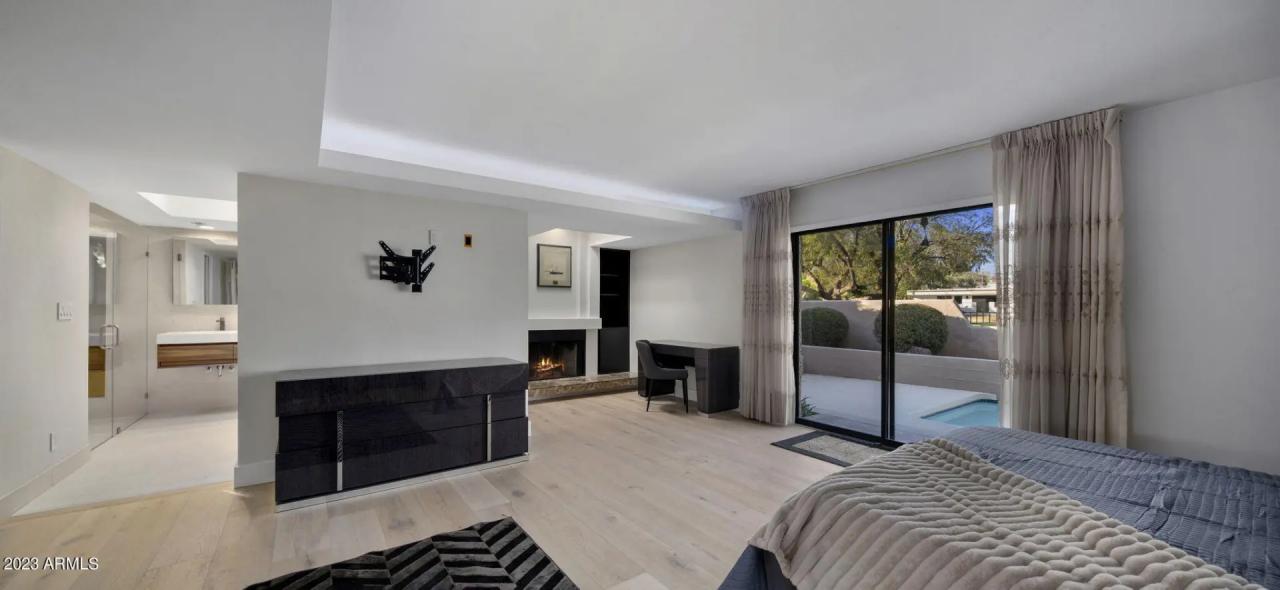 Real Estate Picture 18