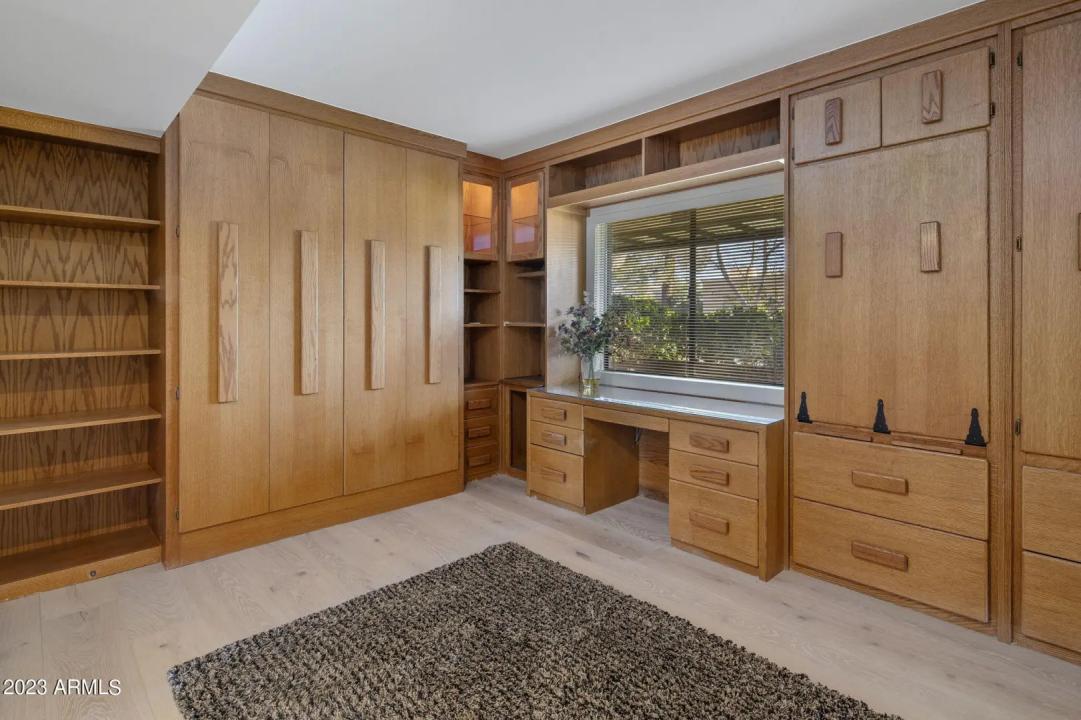 Real Estate Picture 32