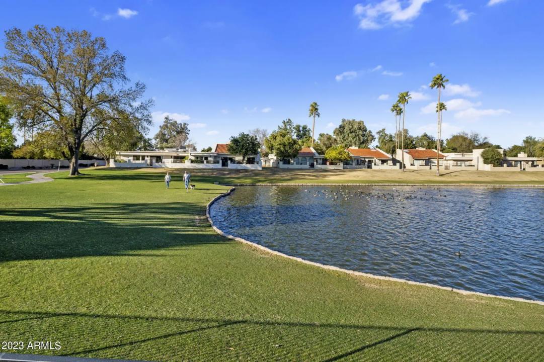 Real Estate Picture 38