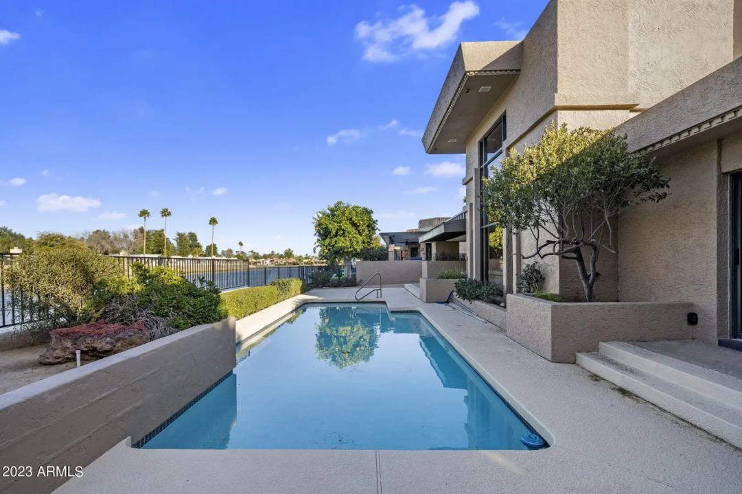 Real Estate Picture 40