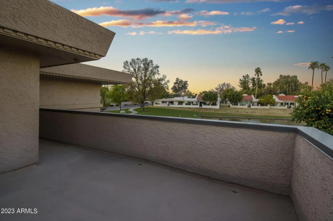 Real Estate Picture 48