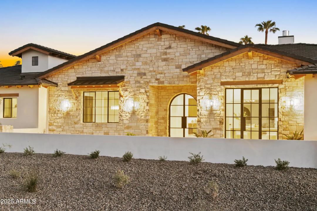 Real Estate Picture 85