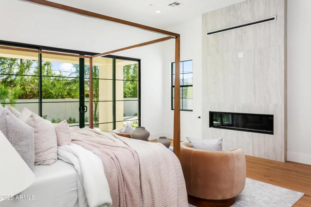 Real Estate Picture 35