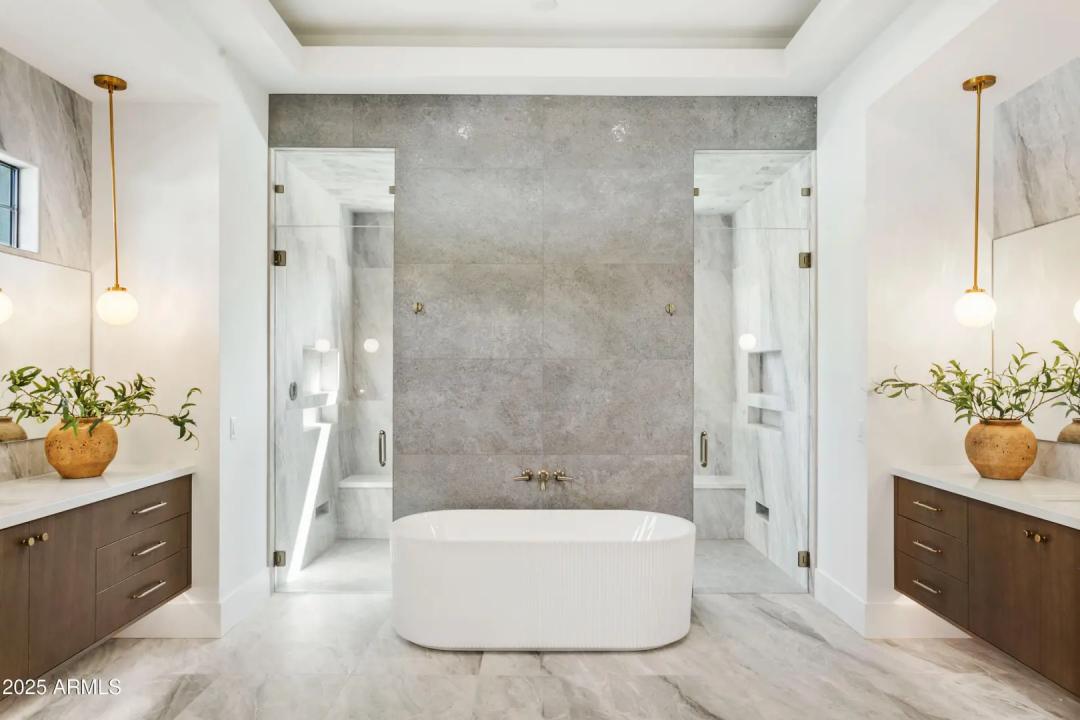 Real Estate Picture 38