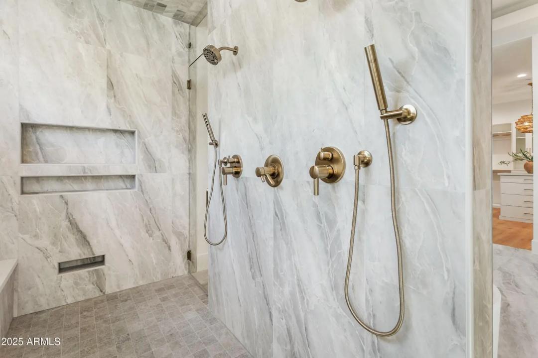 Real Estate Picture 40