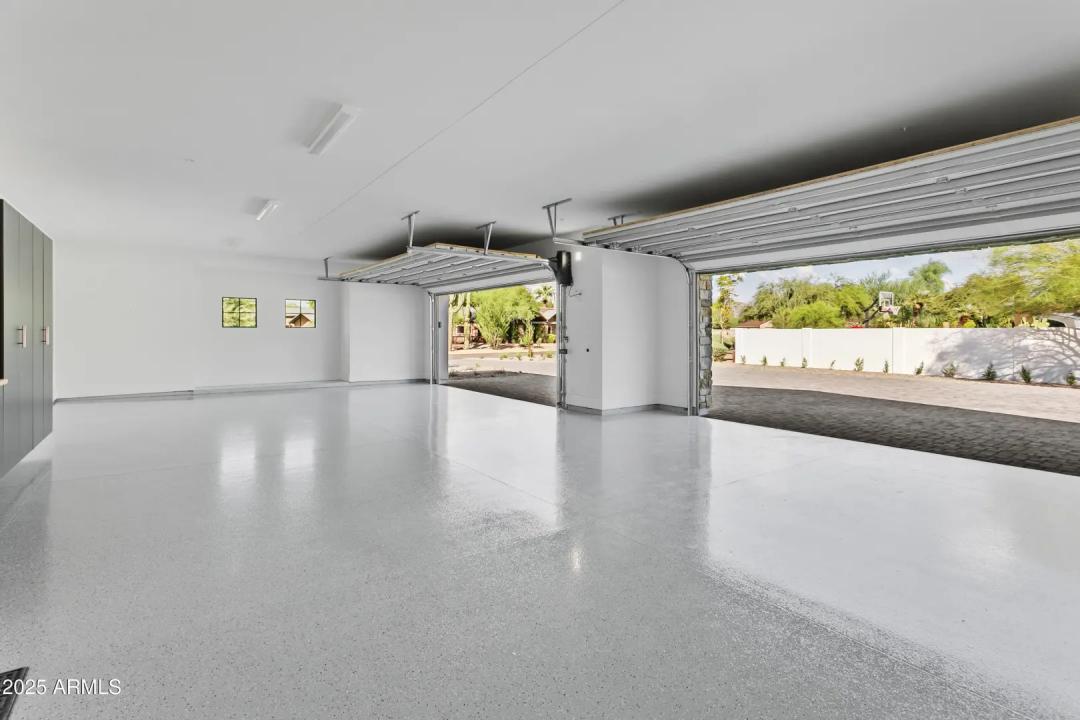 Real Estate Picture 46