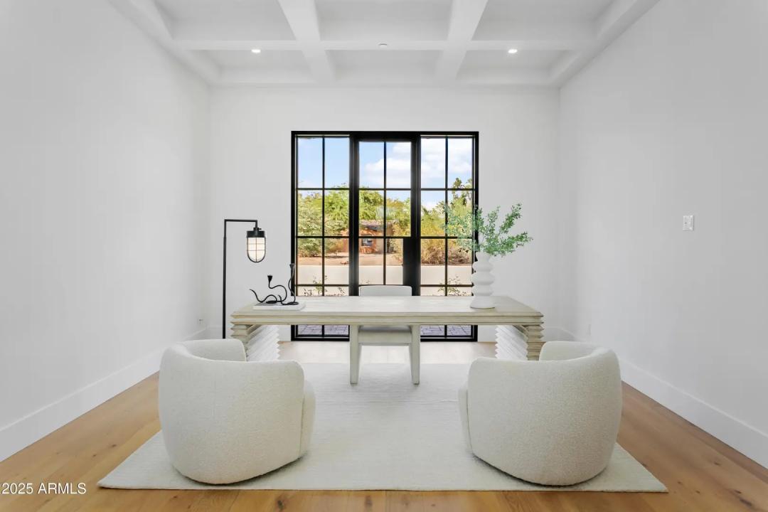 Real Estate Picture 48
