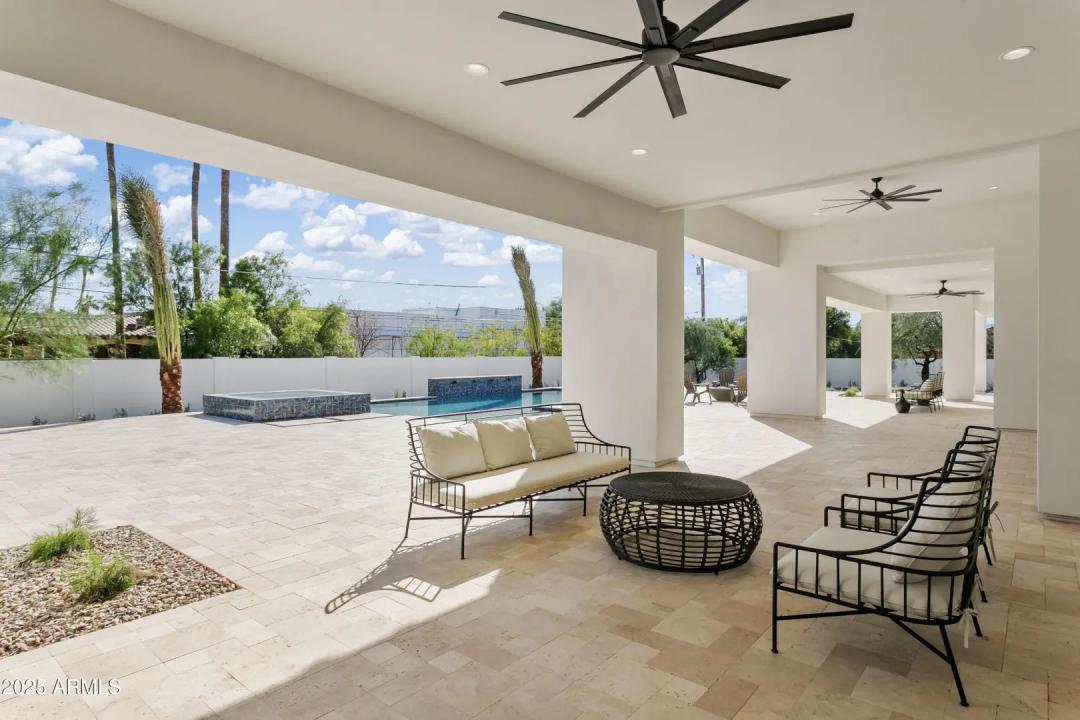 Real Estate Picture 63