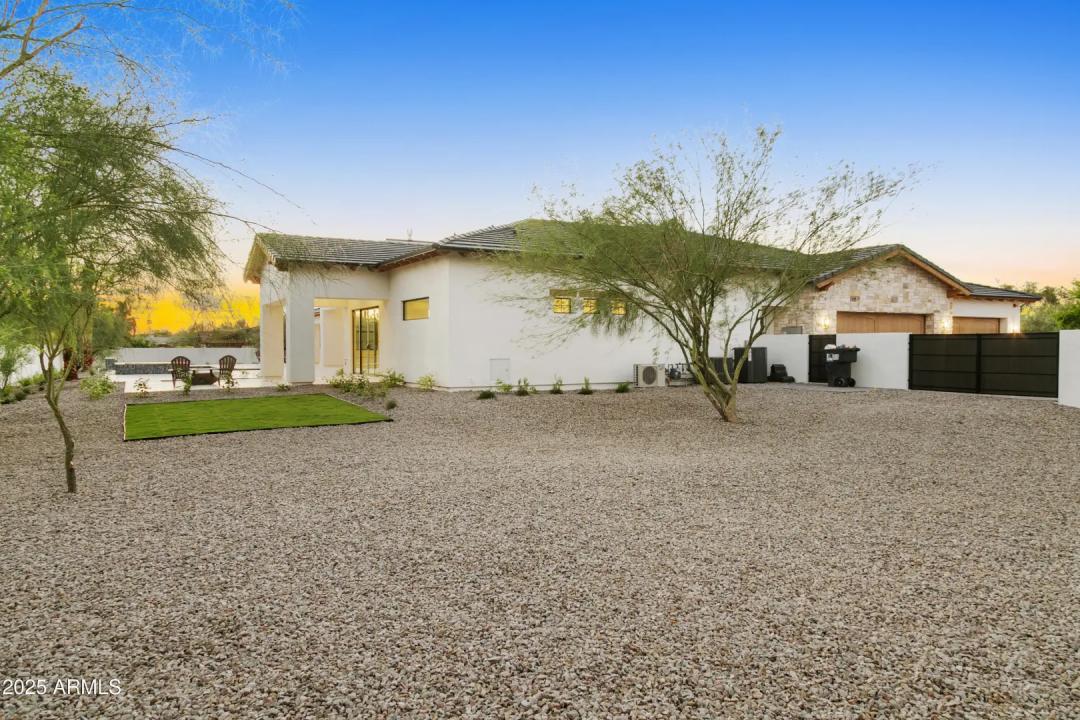 Real Estate Picture 70