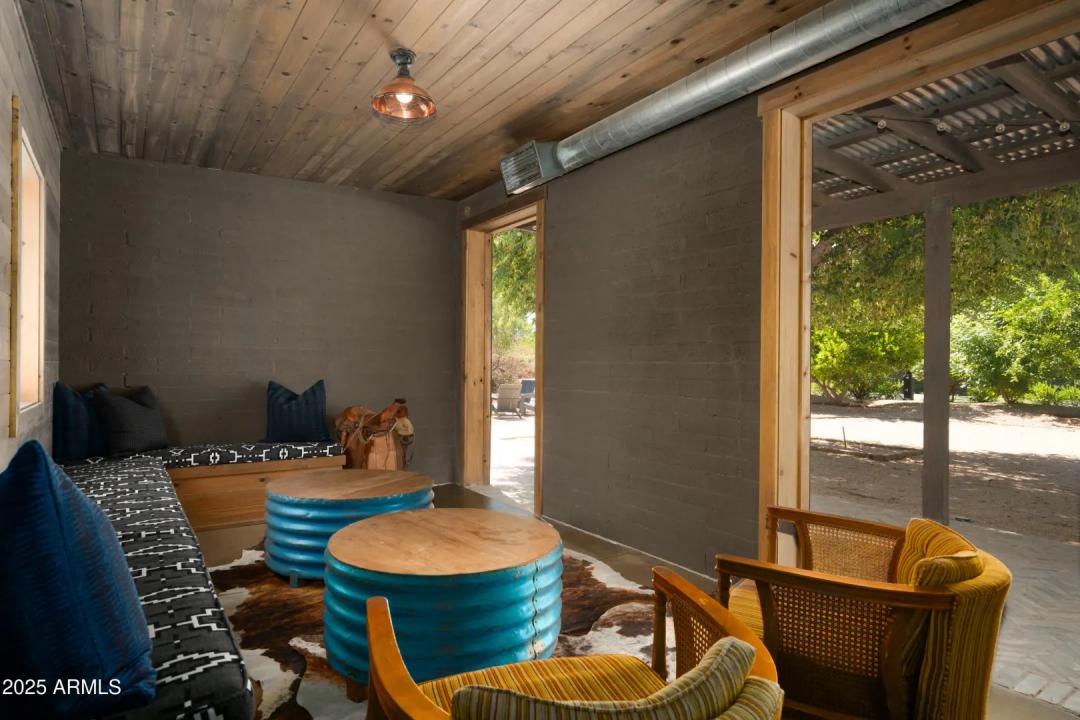 Real Estate Picture 36