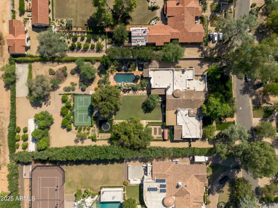 Real Estate Picture 40