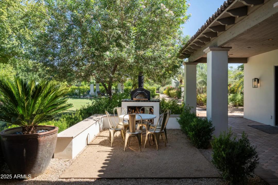 Real Estate Picture 26