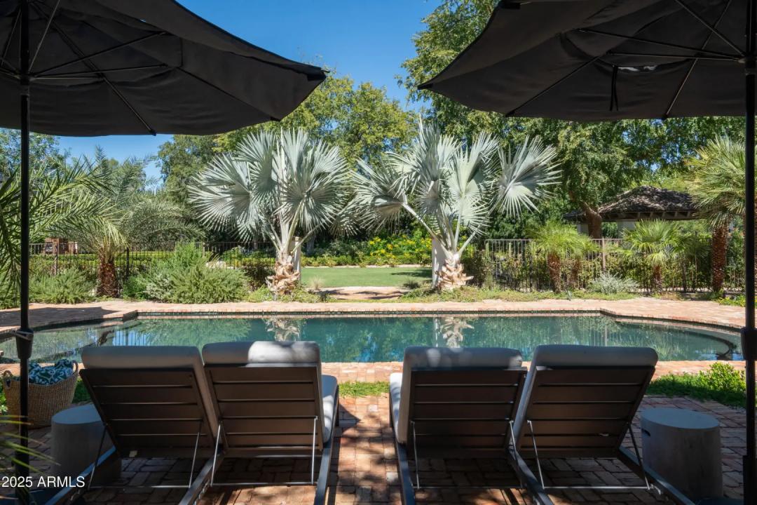 Real Estate Picture 27