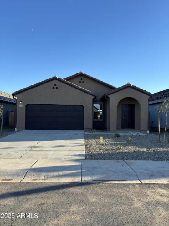 Real Estate Picture 2