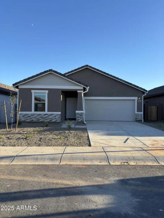 Real Estate Picture 2