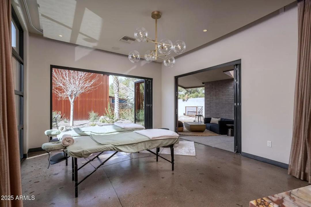 Real Estate Picture 76