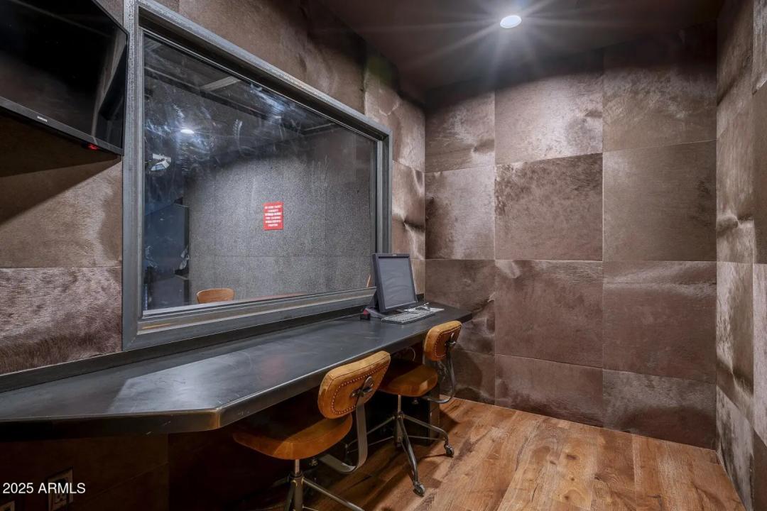 Real Estate Picture 135