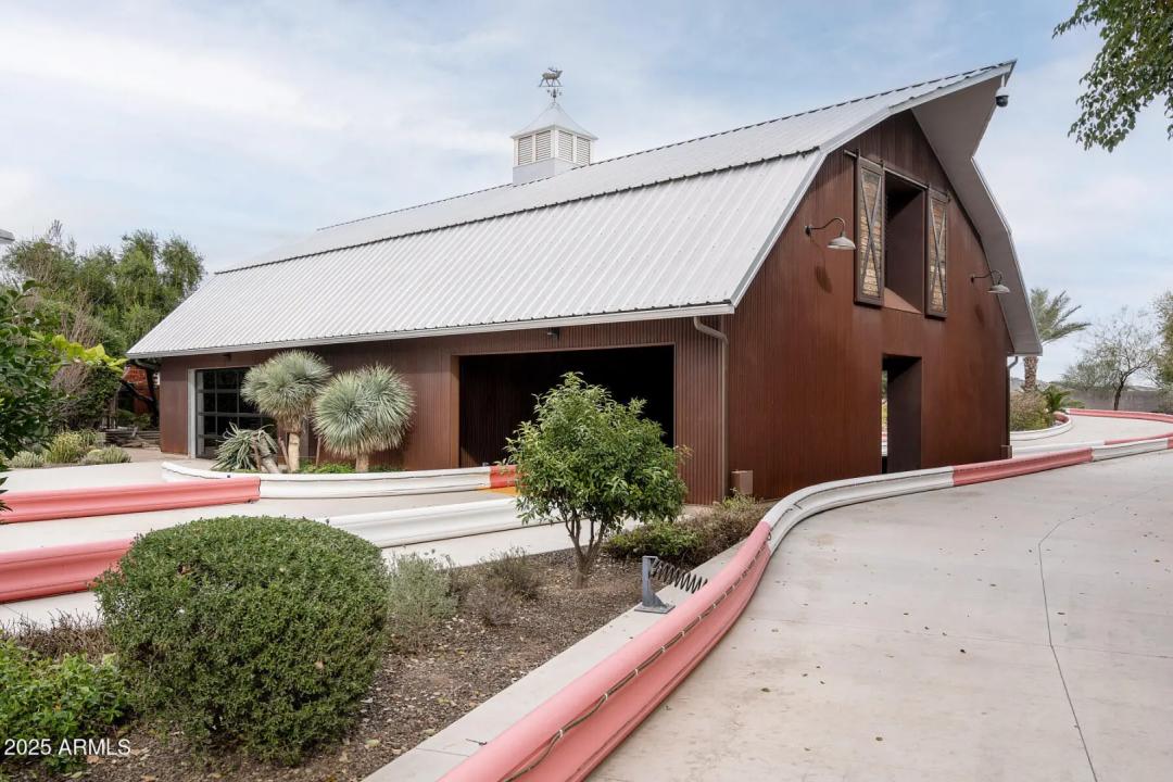 Real Estate Picture 125