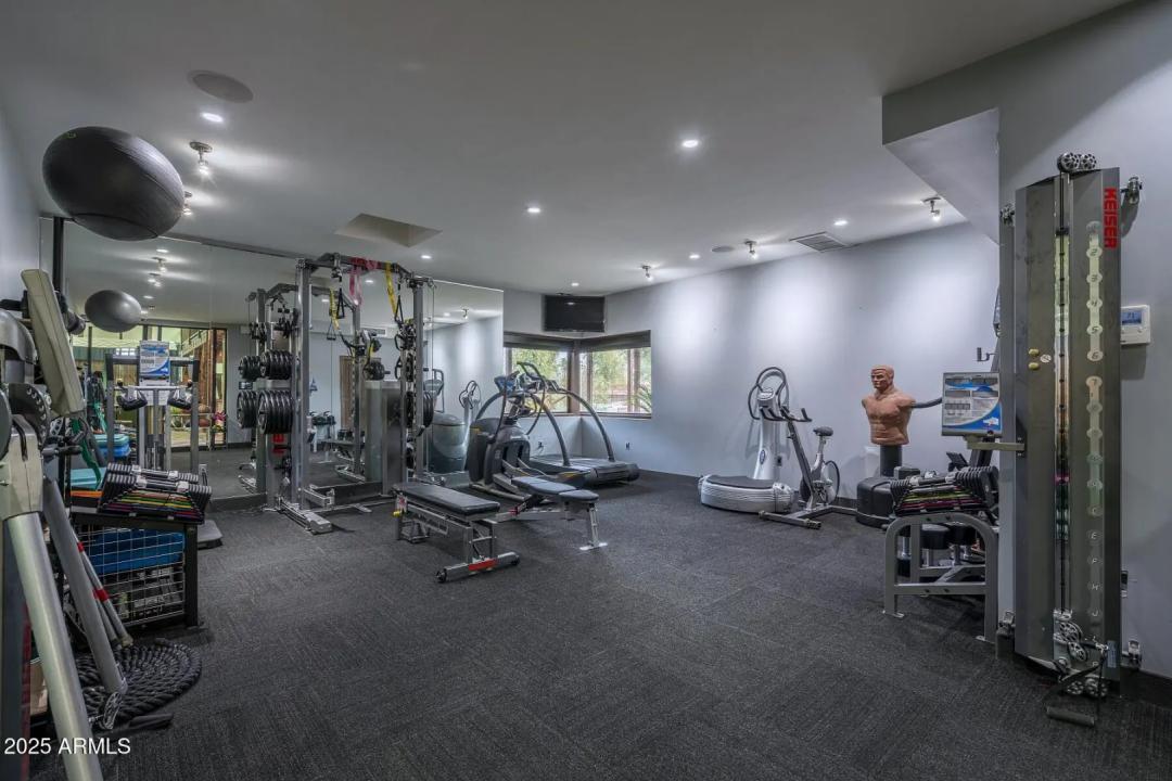 Real Estate Picture 13