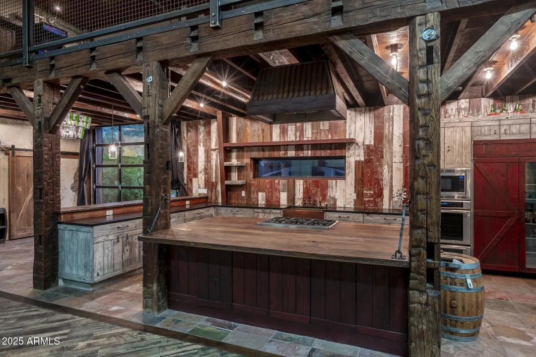 Real Estate Picture 112