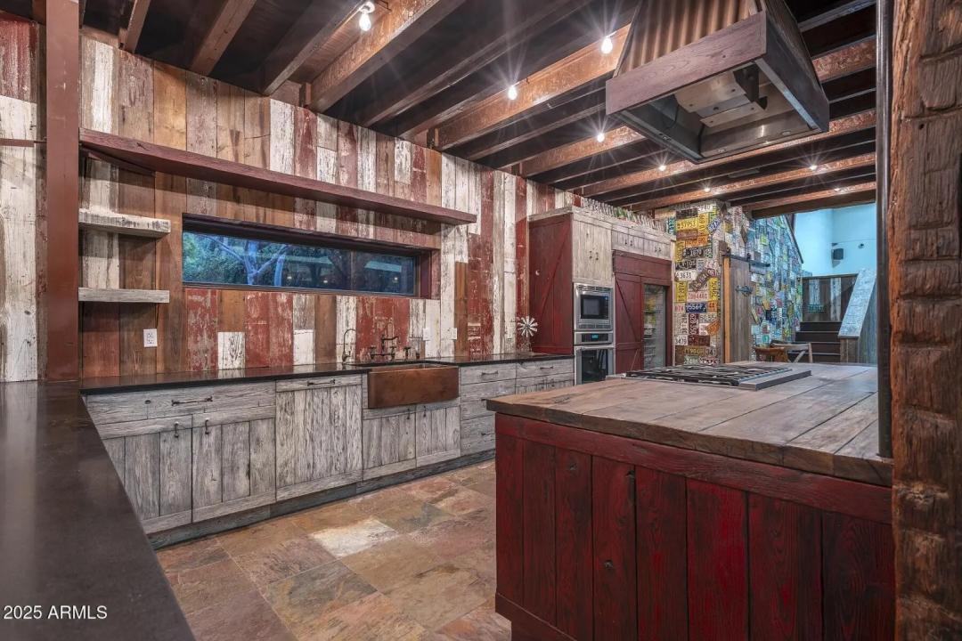 Real Estate Picture 114