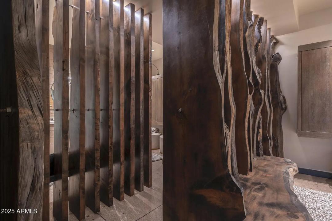 Real Estate Picture 86