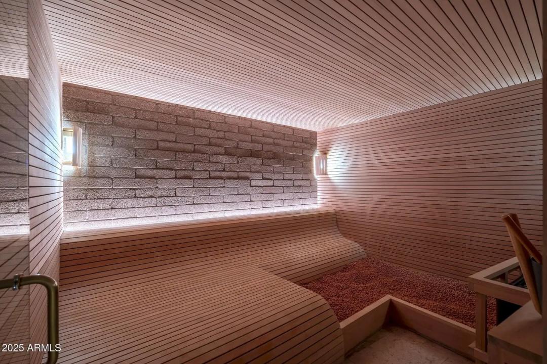 Real Estate Picture 82