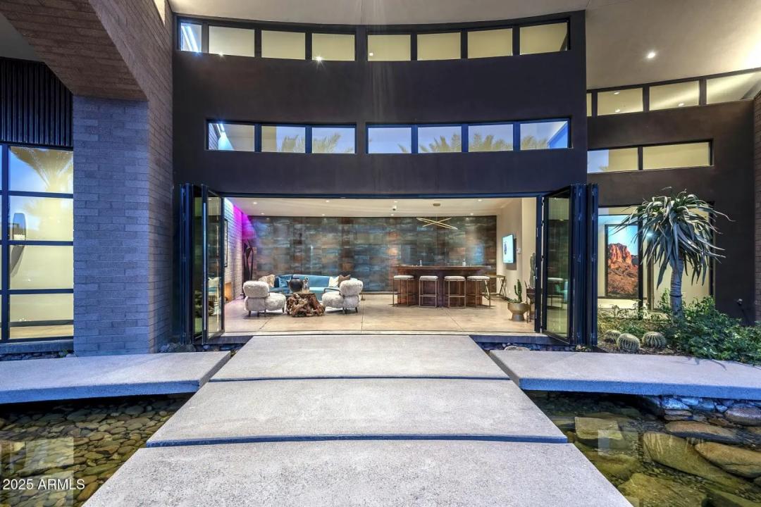 Real Estate Picture 92