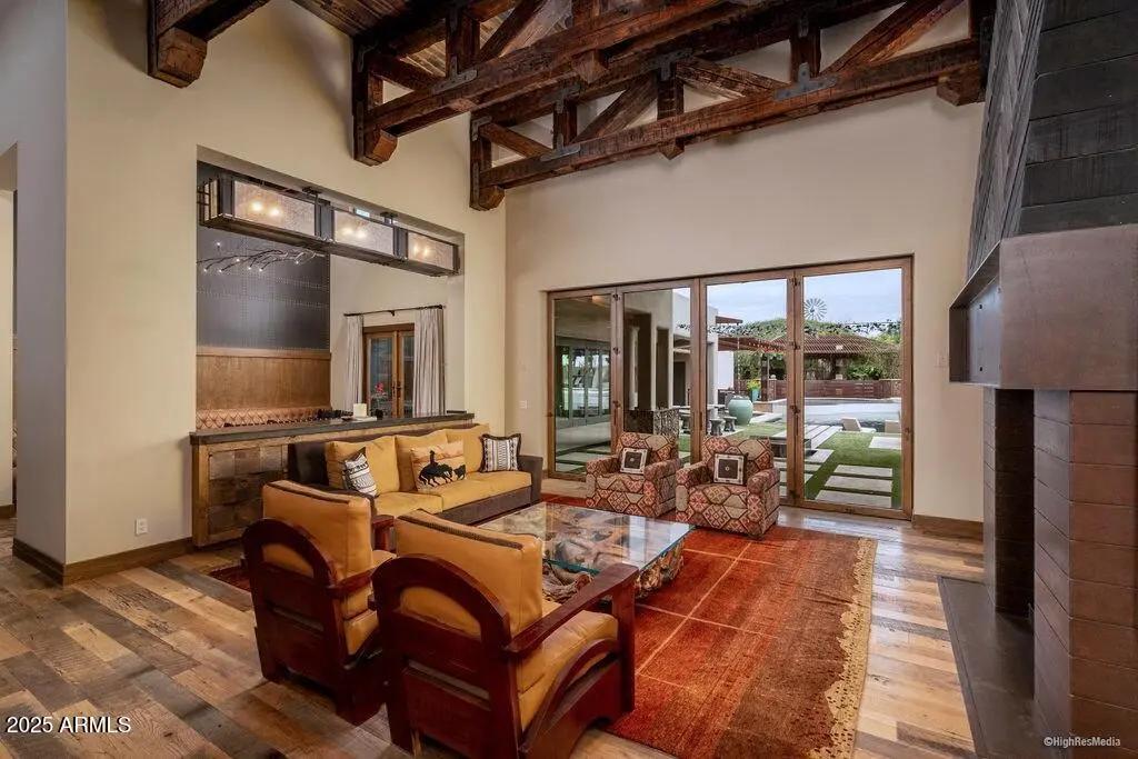 Real Estate Picture 26