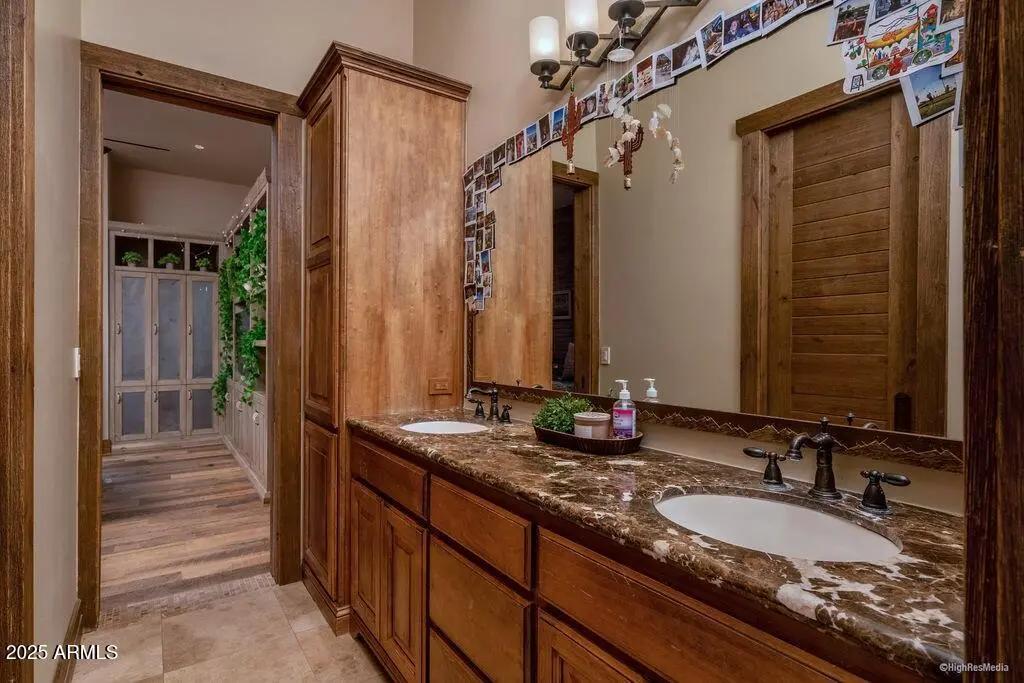 Real Estate Picture 56