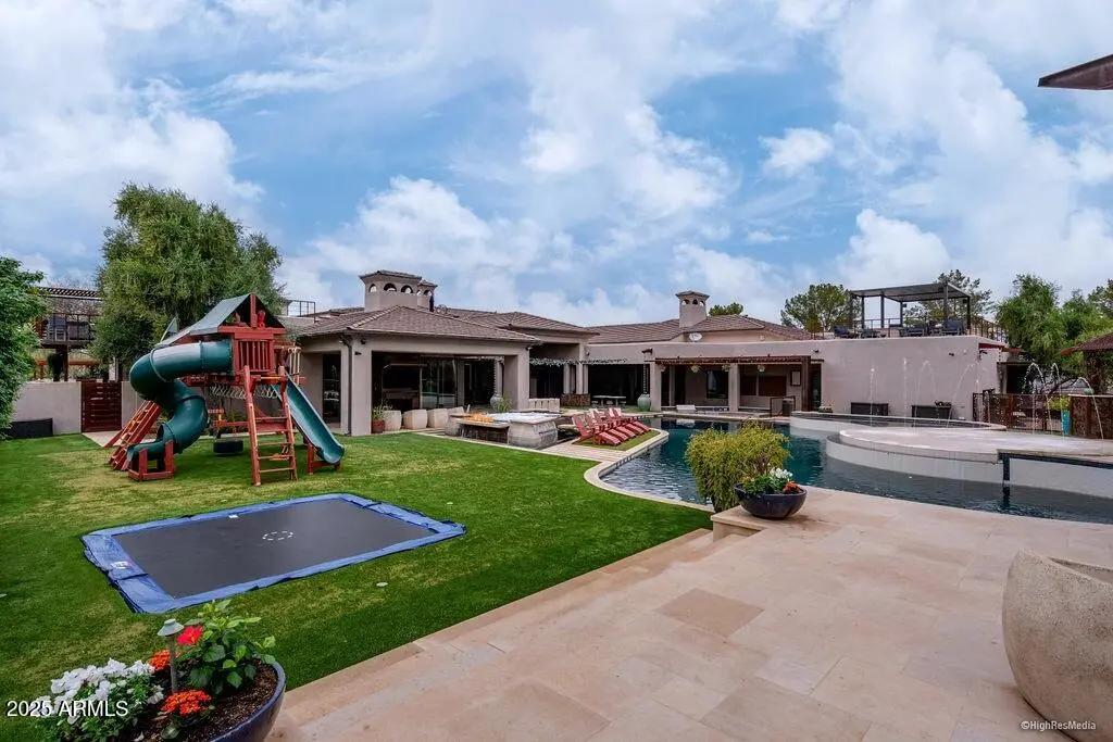 Real Estate Picture 156