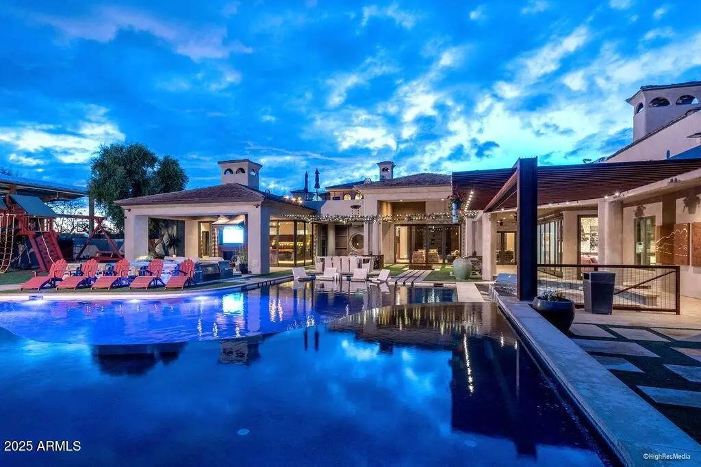 Real Estate Picture 19