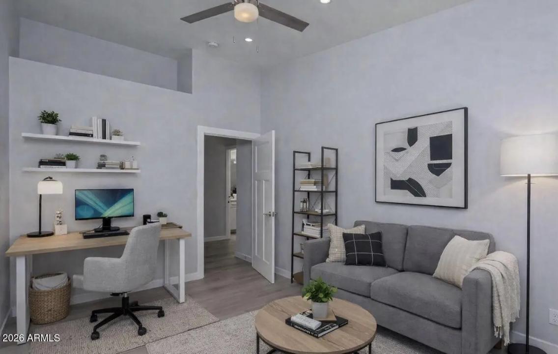 Real Estate Picture 4