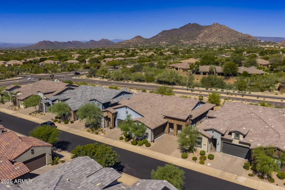Real Estate Picture 2