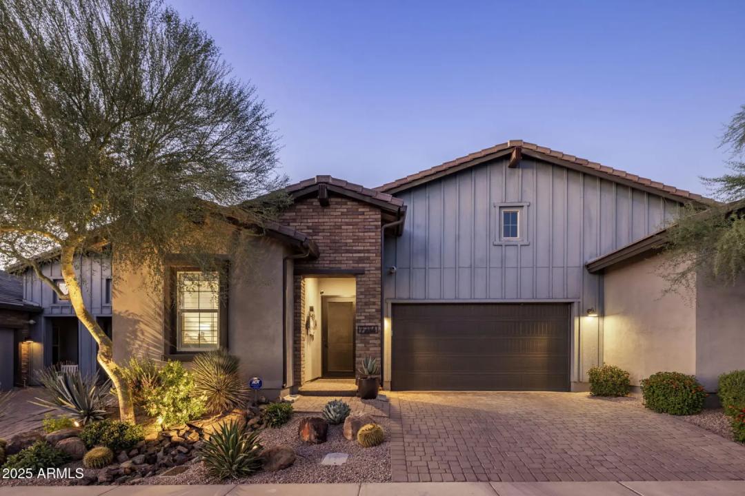 Real Estate Picture 7