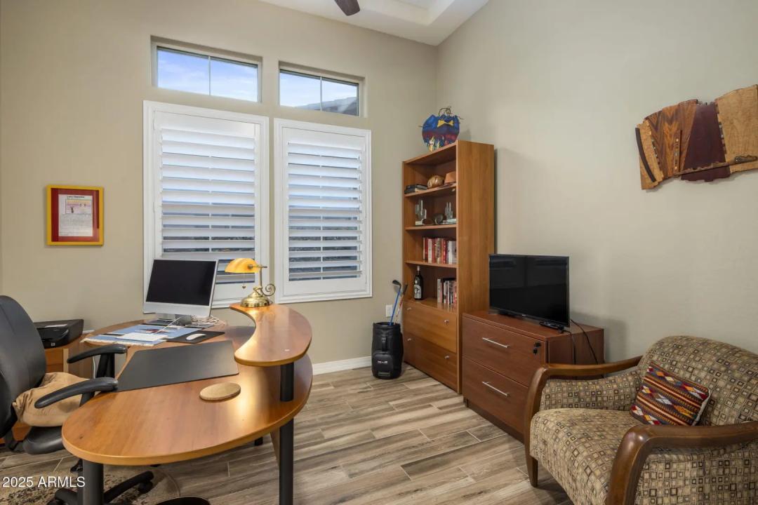 Real Estate Picture 21